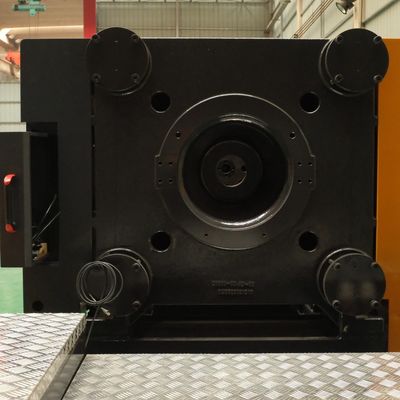 OUCO Professional And Efficient 650T Injection Molding Machine For Manufacturing Fruit Baskets